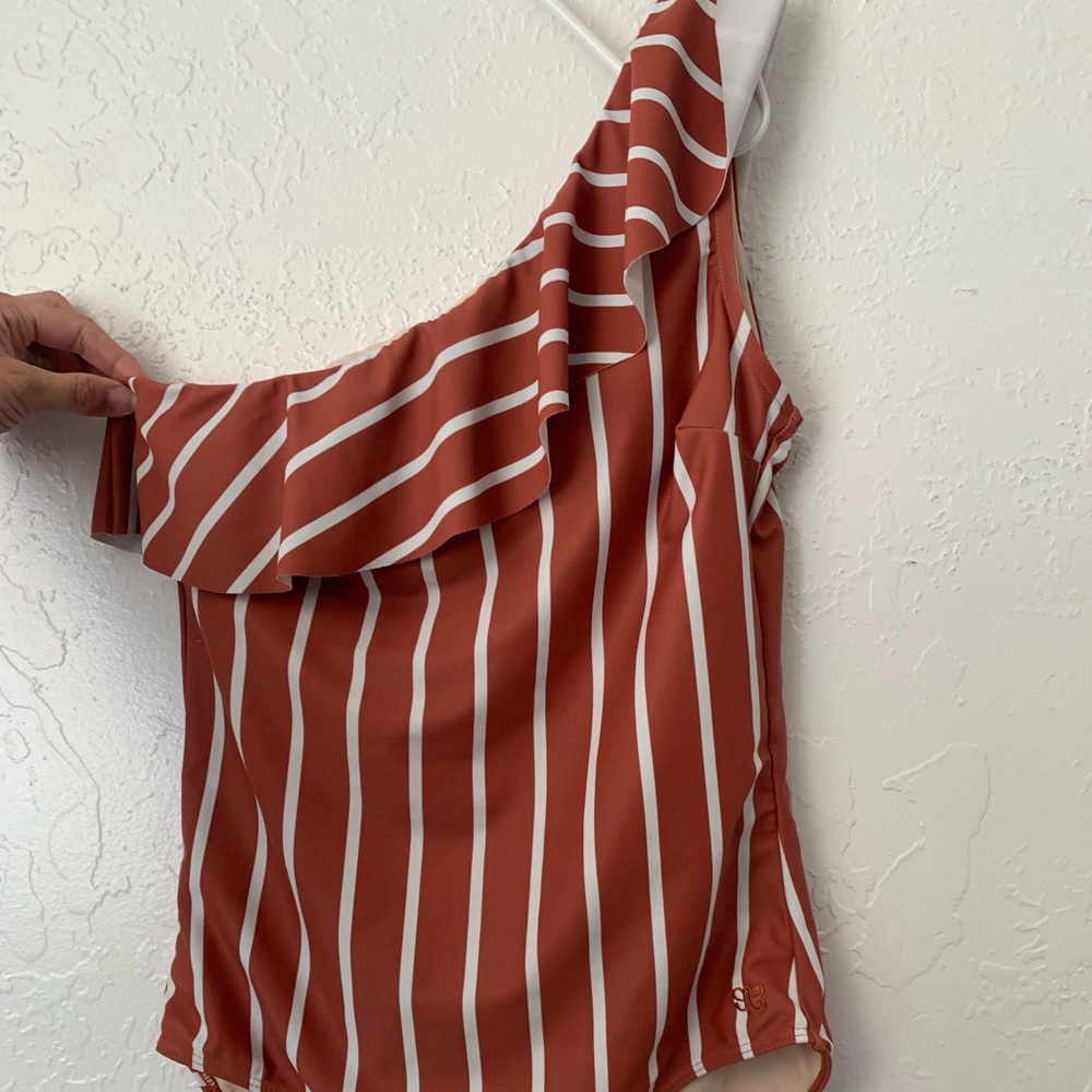 Albion fit one piece swim suit